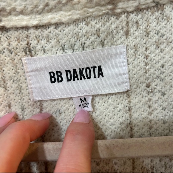 BB Dakota Cream Plaid Jacket - Picture 6 of 9